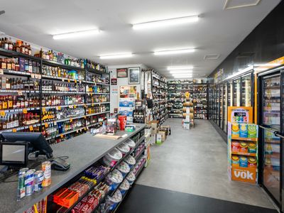 hotel-for-sale-by-eoi-knickerbocker-hotel-bathurst-9