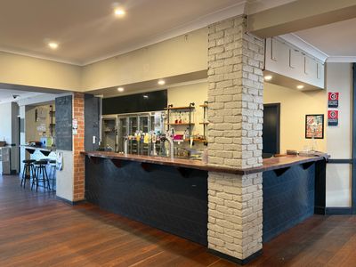 7-valleys-hotel-for-sale-by-expression-of-interest-2