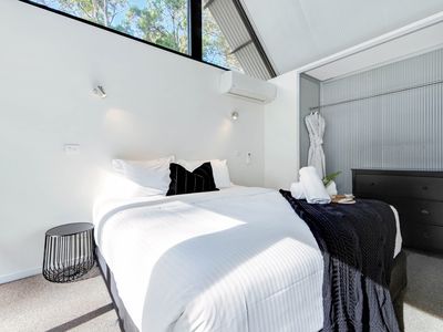 luxury-coastal-retreat-amp-development-opportunity-the-bower-at-broulee-2