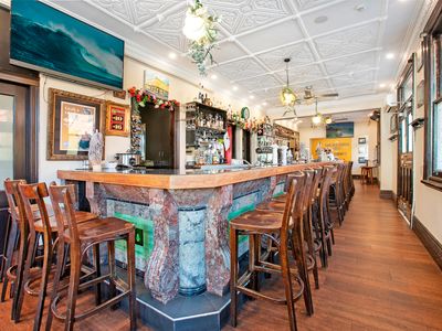 freehold-hotel-for-sale-inner-west-sydney-first-time-offered-in-60-years-1