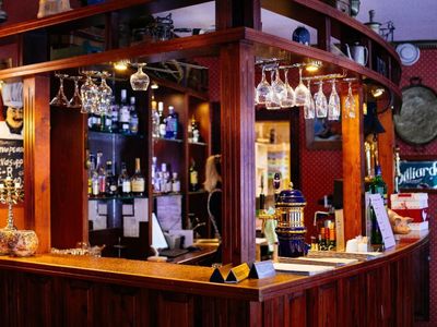 balmain-peninsula-leasehold-hotel-for-sale-0