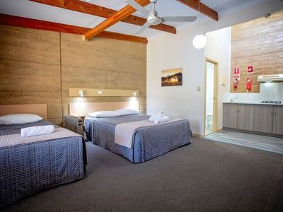 motel-amp-chalet-village-wa-going-concern-8-182-sqm-5