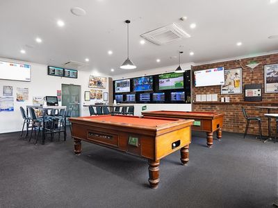 freehold-hotel-for-sale-by-eoi-railway-hotel-parkes-5