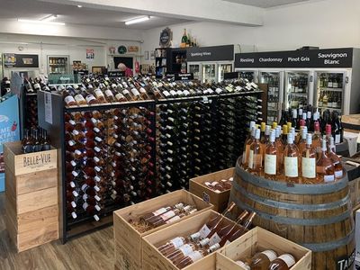 liquor-store-for-sale-pittwater-area-1