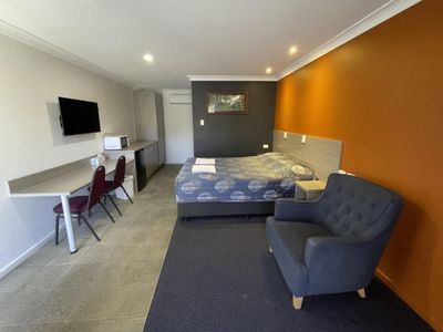 freehold-motel-for-sale-in-popular-regional-destination-2