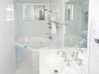 motel-for-sale-in-mid-north-coast-close-to-beach-amp-surf-2