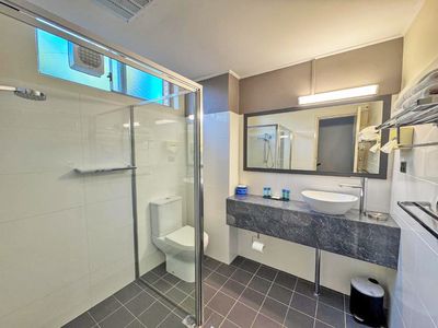 motel-for-sale-large-central-west-regional-service-city-3