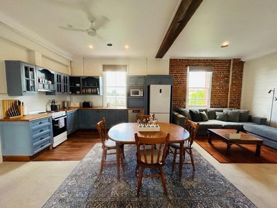 fully-renovated-immaculate-presentation-amp-historic-charm-exceptional-motel-pr-5