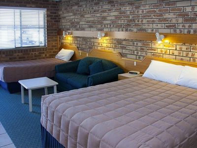 motel-leasehold-for-sale-north-west-nsw-region-major-administrative-centre-5