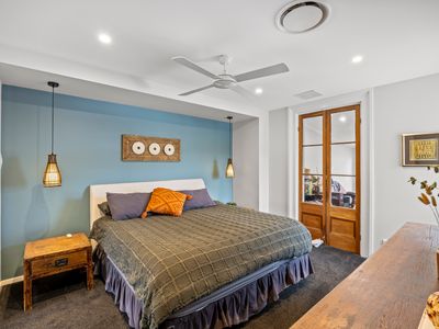 hunter-valley-freehold-liquor-store-for-sale-3