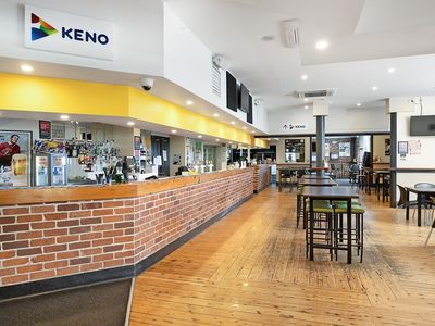 freehold-hotel-for-sale-by-eoi-railway-hotel-parkes-2