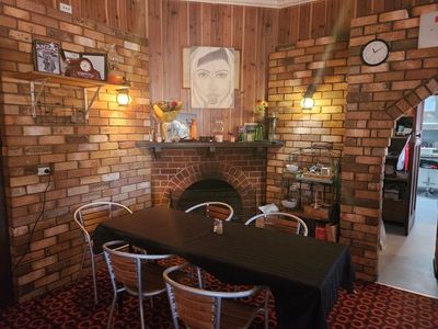 freehold-hotel-for-sale-drovers-dog-tavern-3