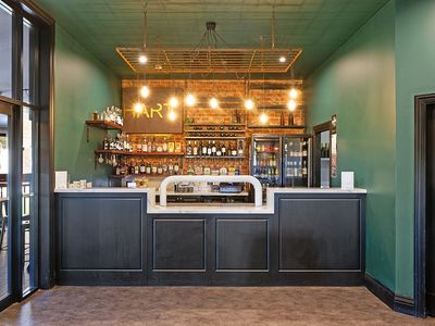 freehold-hotel-for-sale-by-eoi-railway-hotel-parkes-8