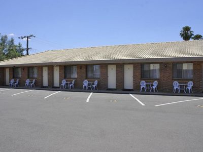 motel-leasehold-for-sale-north-west-nsw-region-major-administrative-centre-4