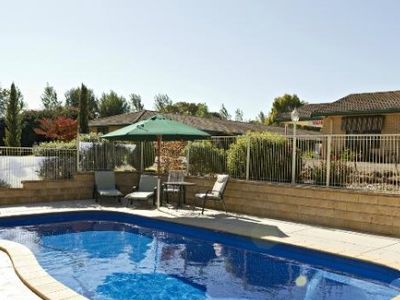 leasehold-for-sale-in-young-5