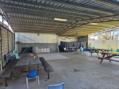 freehold-hotel-for-sale-drovers-dog-tavern-6