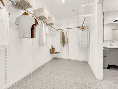 stunning-freehold-accommodation-in-bright-victoria-5