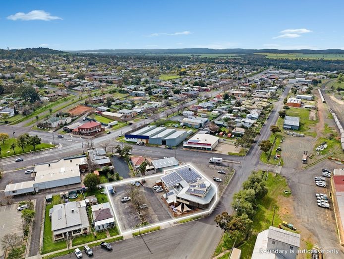 freehold-hotel-for-sale-by-eoi-railway-hotel-parkes-0
