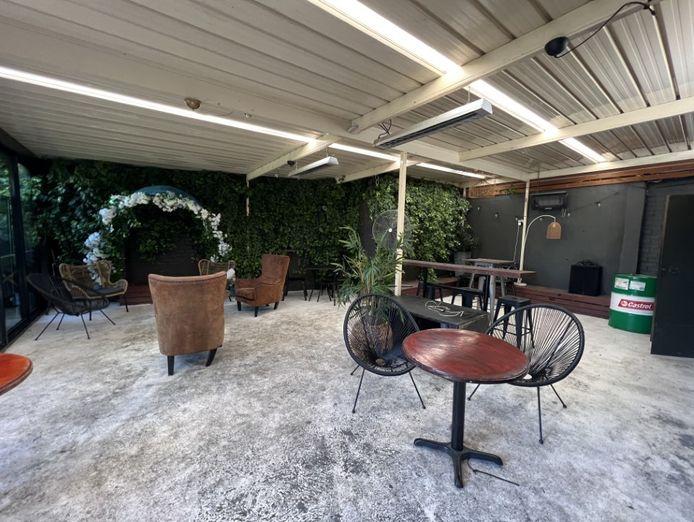 7-valleys-hotel-for-sale-by-expression-of-interest-6
