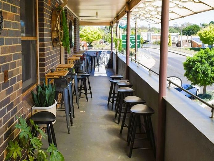 cafe-amp-accommodation-northern-tablelands-0