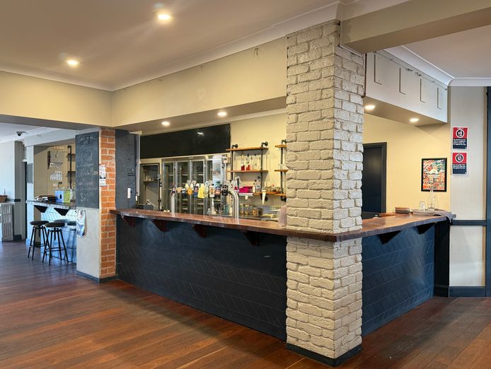 7-valleys-hotel-for-sale-by-expression-of-interest-2