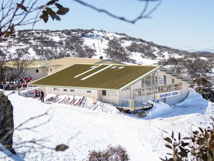 incredibly-rare-hotel-opportunity-sundeck-hotel-perisher-valley-0
