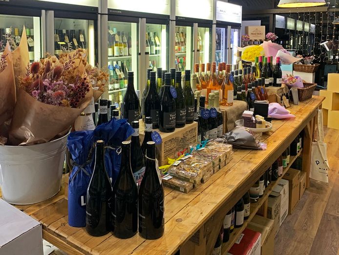 liquor-store-for-sale-palm-beach-area-1