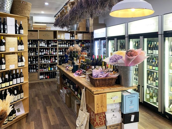 liquor-store-for-sale-palm-beach-area-0