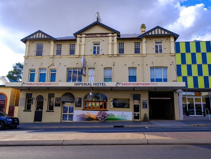 central-western-hotel-for-sale-0