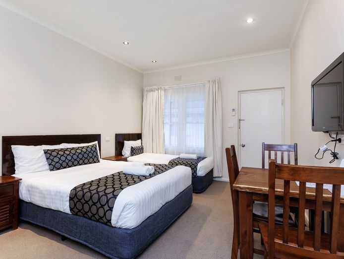 freehold-motel-for-sale-snowy-valleys-riverina-region-3