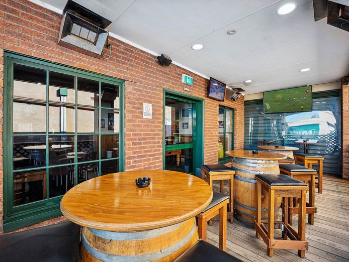 for-sale-freehold-hotel-in-one-of-nsw-39-s-most-popular-destinations-6