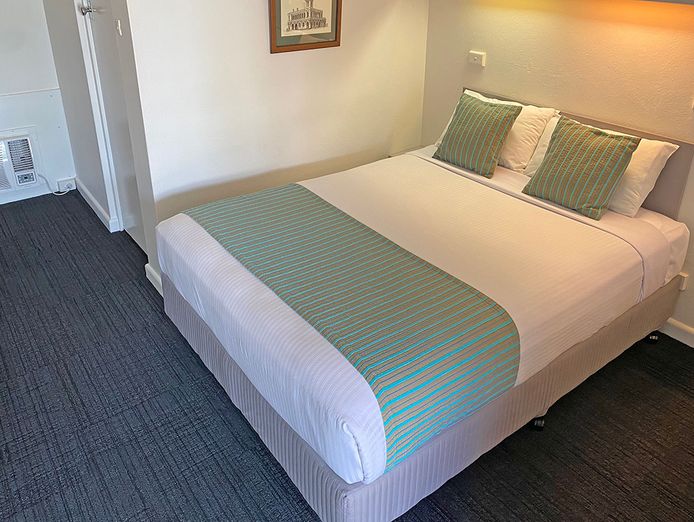 freehold-going-concern-motel-in-central-west-region-nsw-3