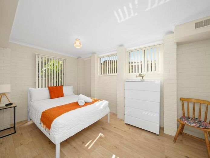 motel-for-sale-prime-mid-north-coast-location-pristine-inspection-4