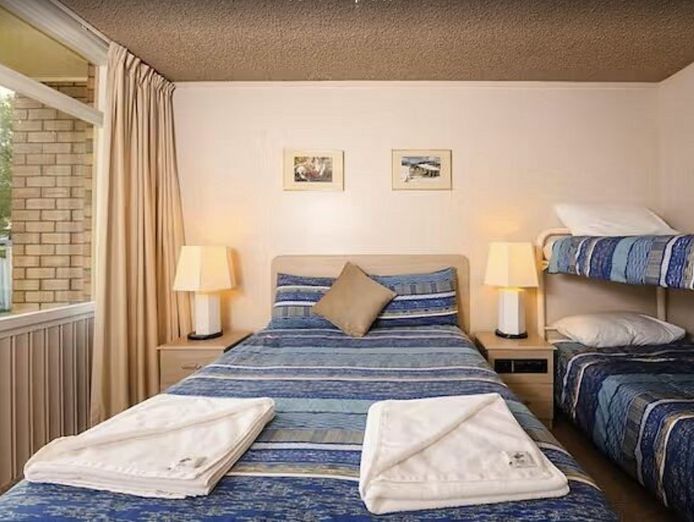 large-41-unit-seasonal-motel-for-sale-snowy-mountains-2