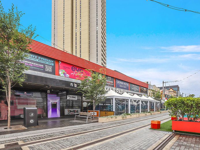 on-behalf-of-pwc-as-receivers-amp-managers-own-occupy-or-develop-crown-hotel-2