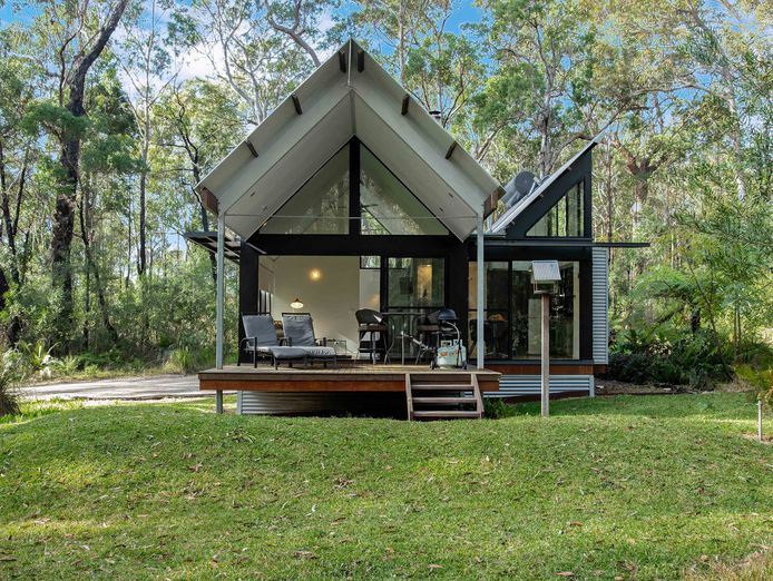 luxury-coastal-retreat-amp-development-opportunity-the-bower-at-broulee-7