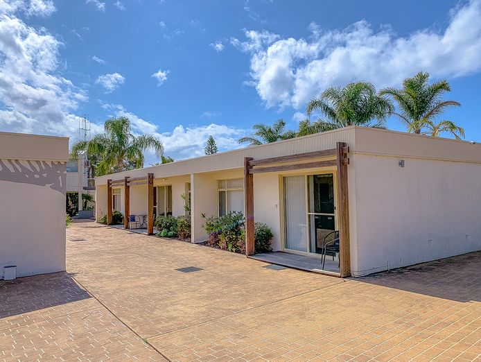 motel-for-sale-exceptional-property-beautiful-nsw-sapphire-coast-0