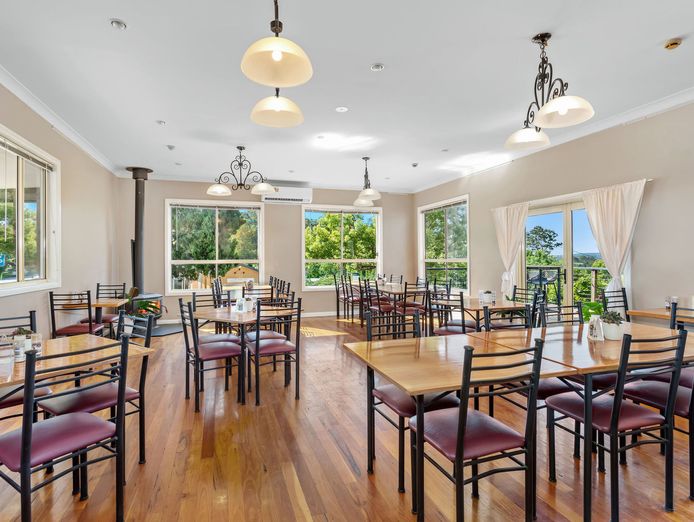 for-sale-mid-north-coast-passive-investment-hotel-or-freehold-going-concern-4