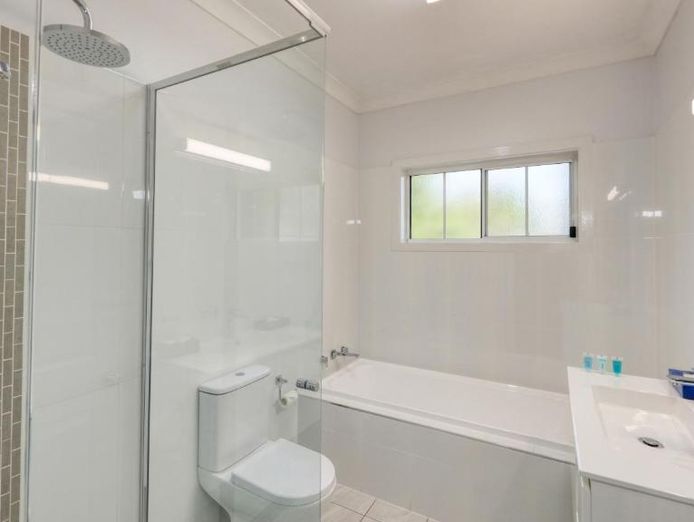 motel-amp-serviced-apartments-leasehold-for-sale-stunning-presentation-hilltop-8