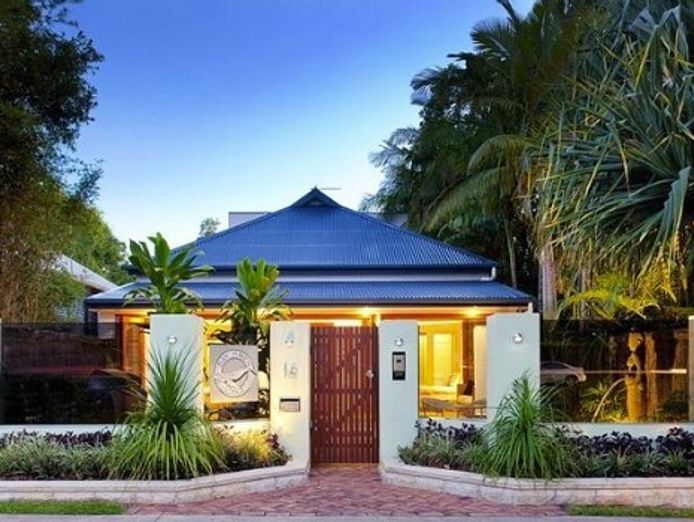 stylish-guesthouse-for-sale-byron-bay-0