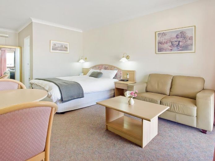 motel-leasehold-for-sale-nsw-south-coast-prime-economic-amp-commercial-hub-2