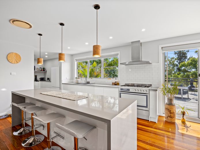 hunter-valley-freehold-liquor-store-for-sale-5