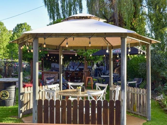 cafe-amp-accommodation-northern-tablelands-4