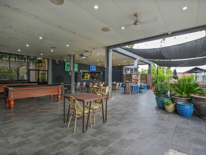major-regional-leasehold-hotel-with-27-poker-machines-5