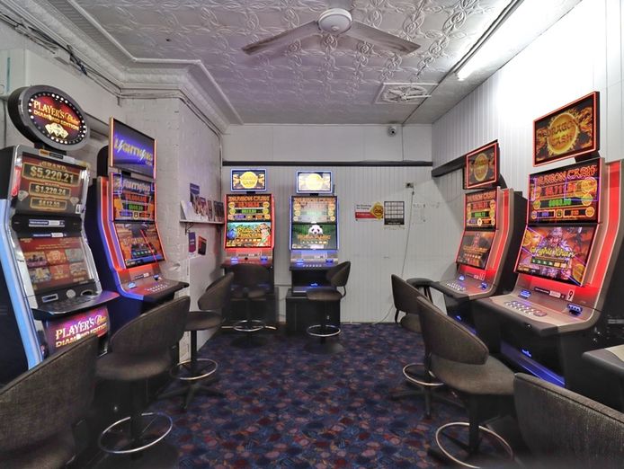 freehold-hotel-for-sale-by-eoi-australian-hotel-cowra-6