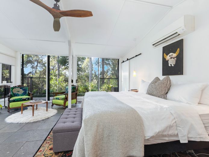 luxury-coastal-retreat-amp-development-opportunity-the-bower-at-broulee-1