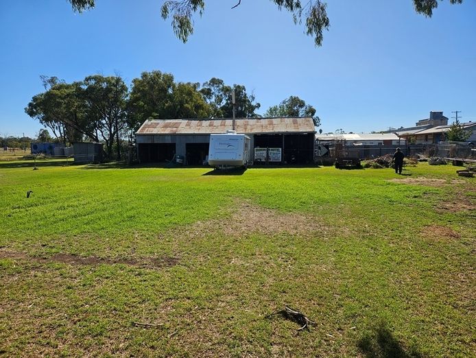 freehold-hotel-for-sale-drovers-dog-tavern-7