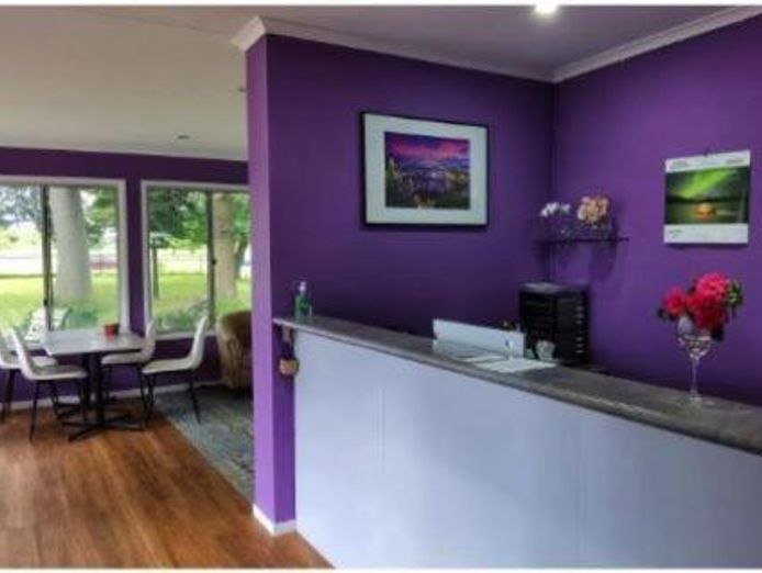 motel-for-sale-mid-north-coast-10-acres-1