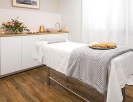  AGED CARE MASSAGE BUSINESS EARN $110K - HILLS DISTRICT NORTH WEST - 00905