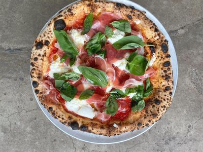 kebabs-hills-district-nets-owner-175-000-00941-1